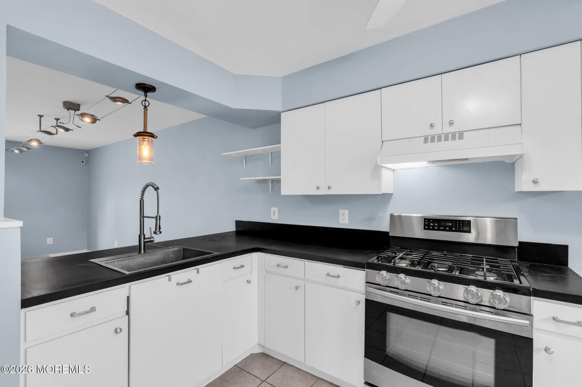 9 Gull Way Keyport NJ 07735