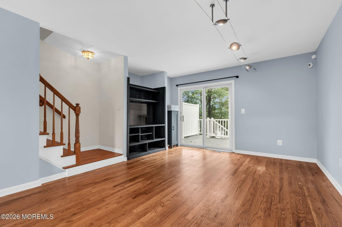 9 Gull Way Keyport NJ 07735