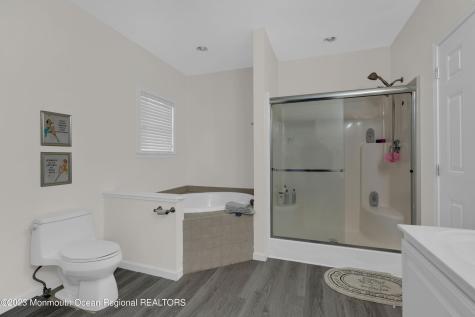 374.5 W Park Avenue Oakhurst NJ 07755
