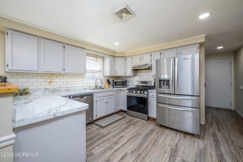 570 Eltone Road Jackson NJ 08527