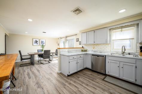 570 Eltone Road Jackson NJ 08527