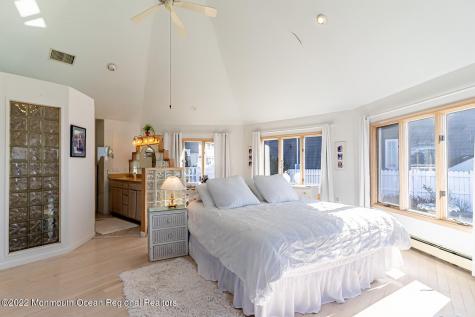 23 Harborside Drive W Ortley Beach NJ 08751