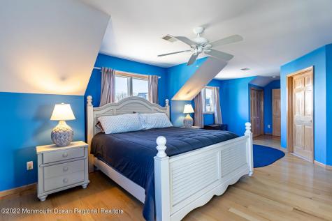 23 Harborside Drive W Ortley Beach NJ 08751
