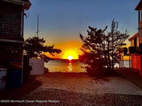 23 Harborside Drive W Ortley Beach NJ 08751