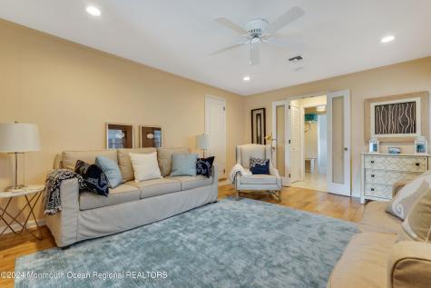 12 Pennsylvania Avenue Spring Lake NJ 07762