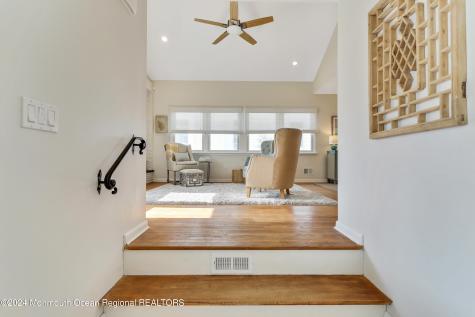 12 Pennsylvania Avenue Spring Lake NJ 07762