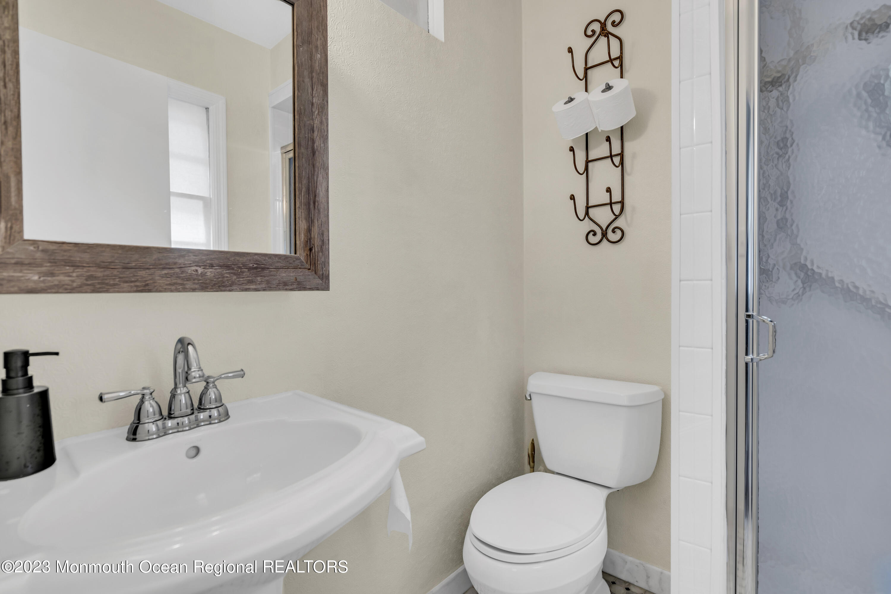 3 Alvord Street Oakhurst NJ 07755