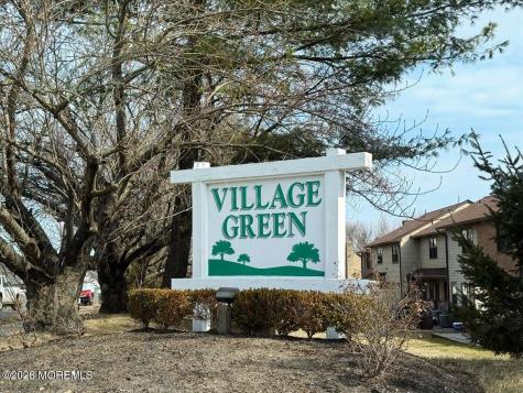 12 Village Green Way Hazlet NJ 07730