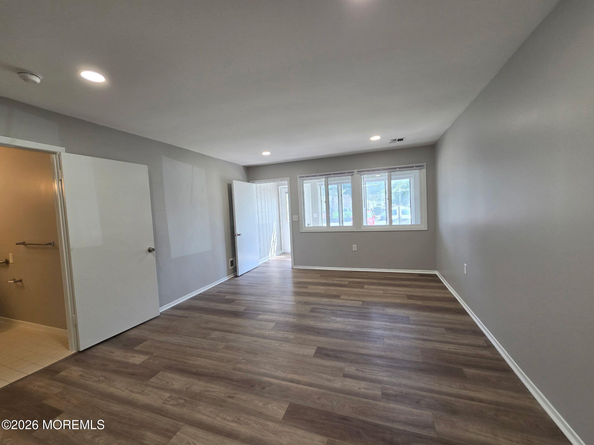 1700 Nj 37 W Toms River NJ 08757