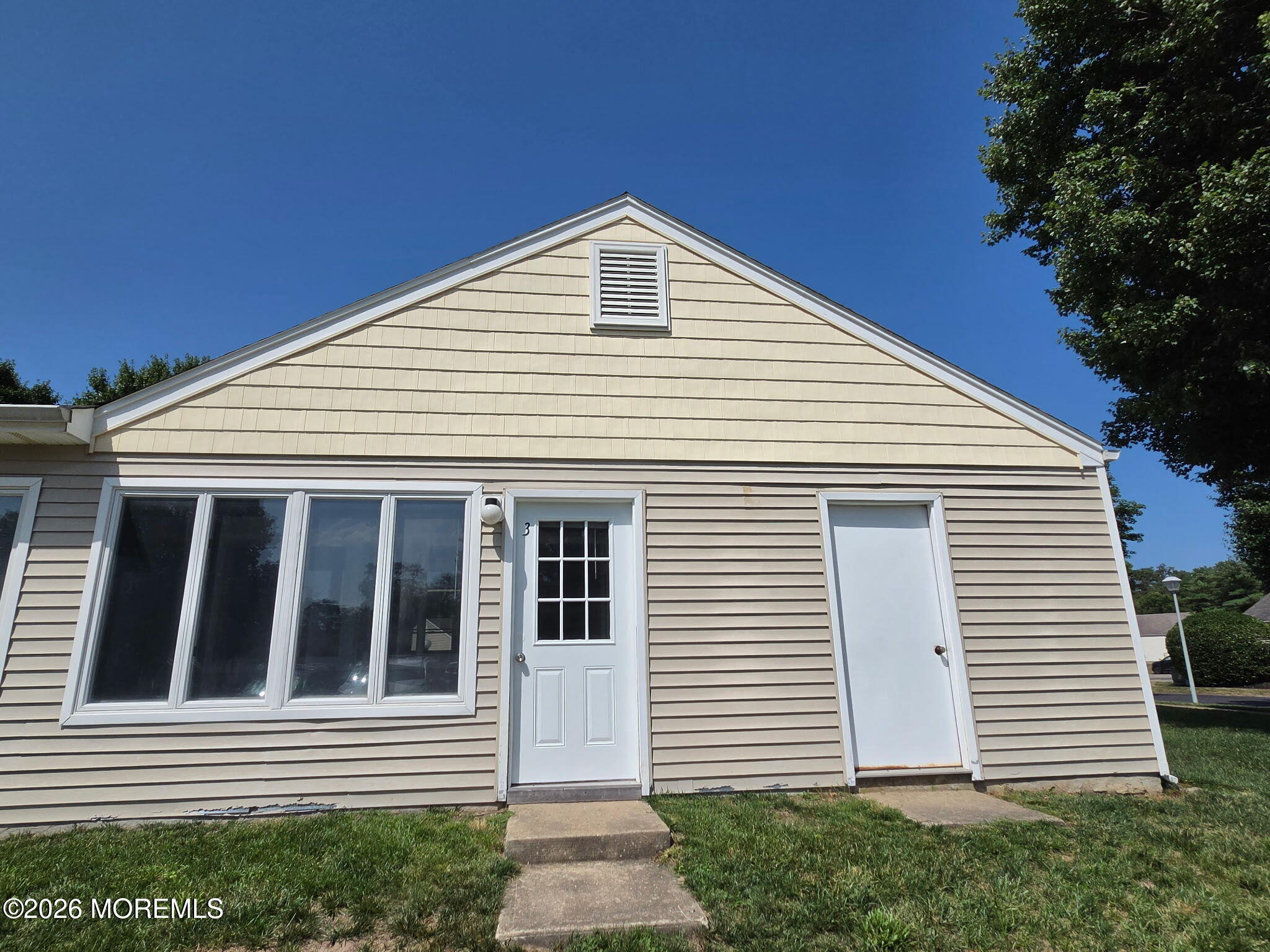 1700 Nj 37 W Toms River NJ 08757