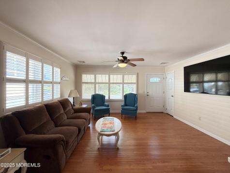 138 10th Avenue Seaside Park NJ 08752