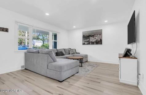 1506 Evergreen Avenue Ocean Twp NJ 07712