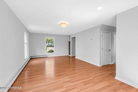 830 Brookside Drive Toms River NJ 08753