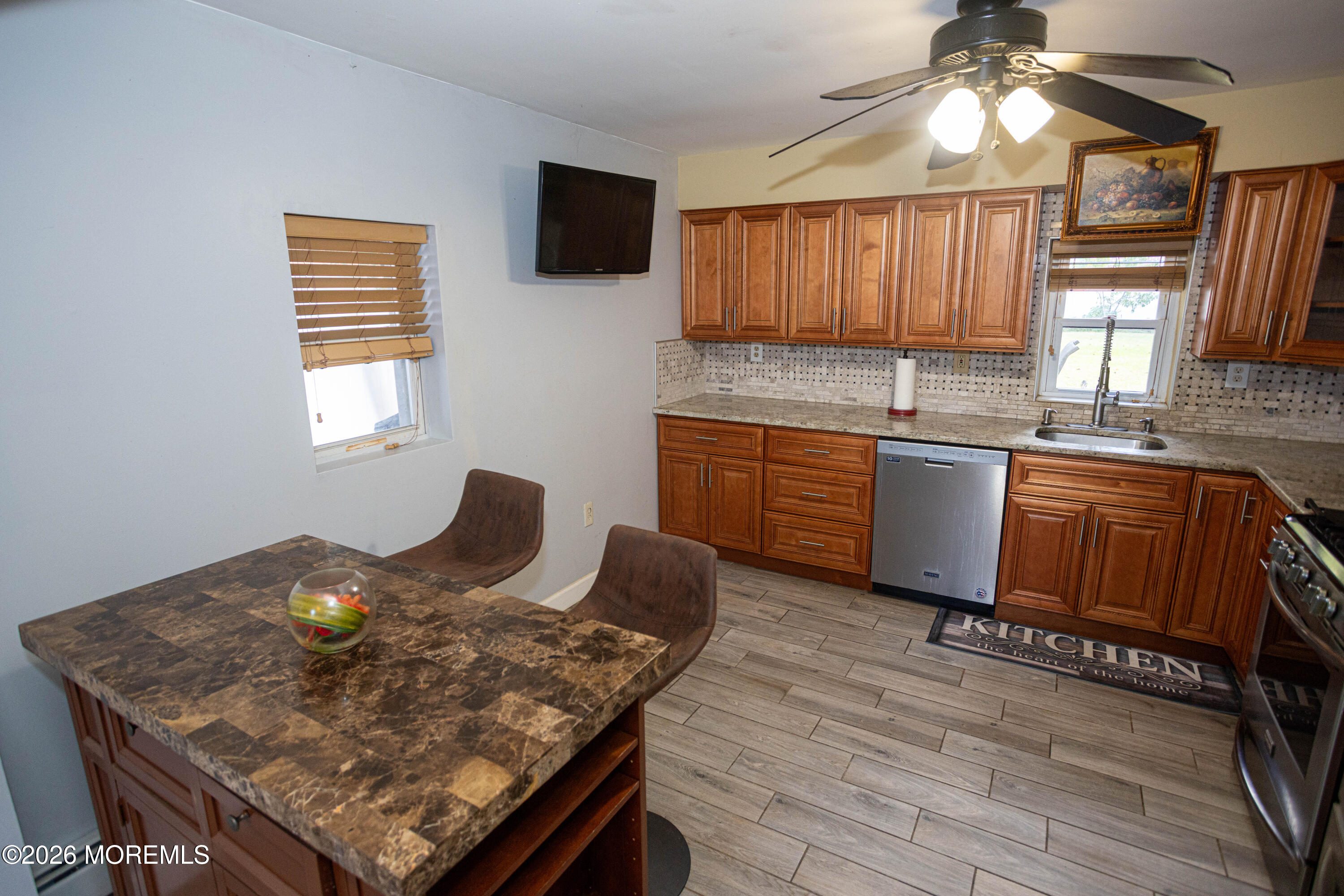 12 Jacobson Street Sayreville NJ 08872