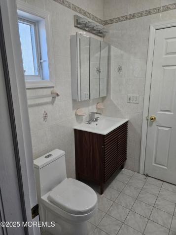 17 Lakeview Road Deal NJ 07723