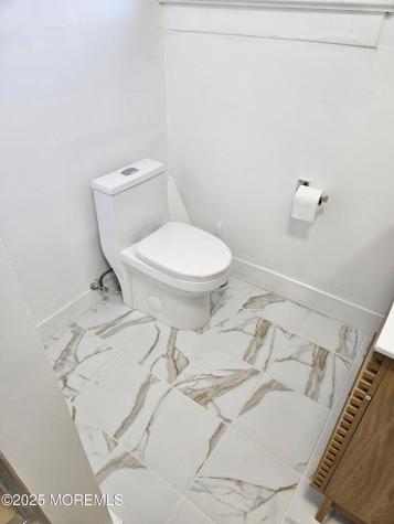 17 Lakeview Road Deal NJ 07723