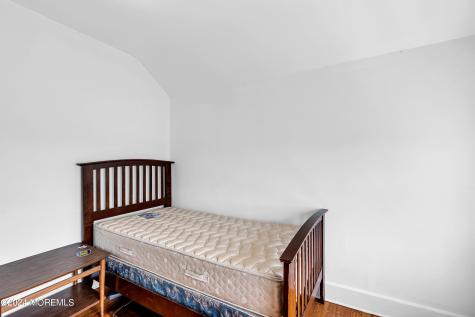 17 Lakeview Road Deal NJ 07723