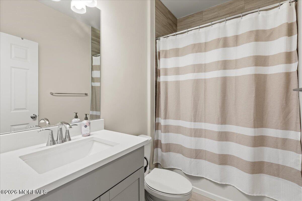 18 Driftwood Circle Oceanport NJ 07757