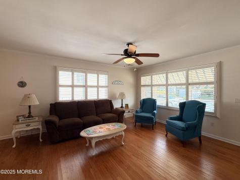 138 10th Avenue Seaside Park NJ 08752
