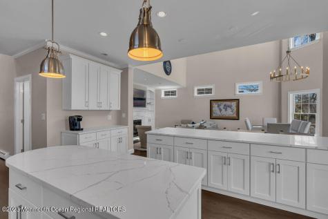 323 E Main Street Manasquan NJ 08736