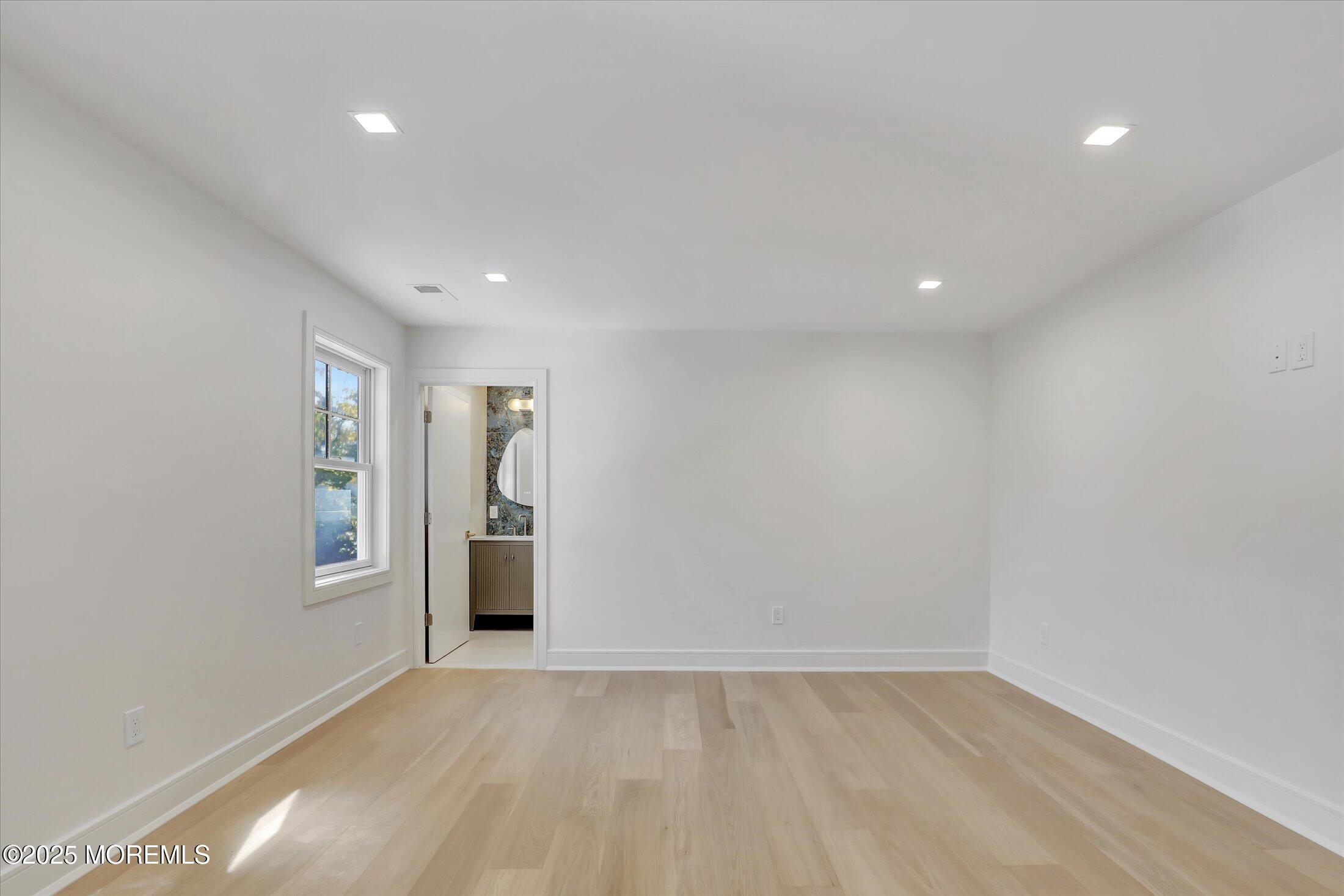 243 Woodcrest Road Oakhurst NJ 07755