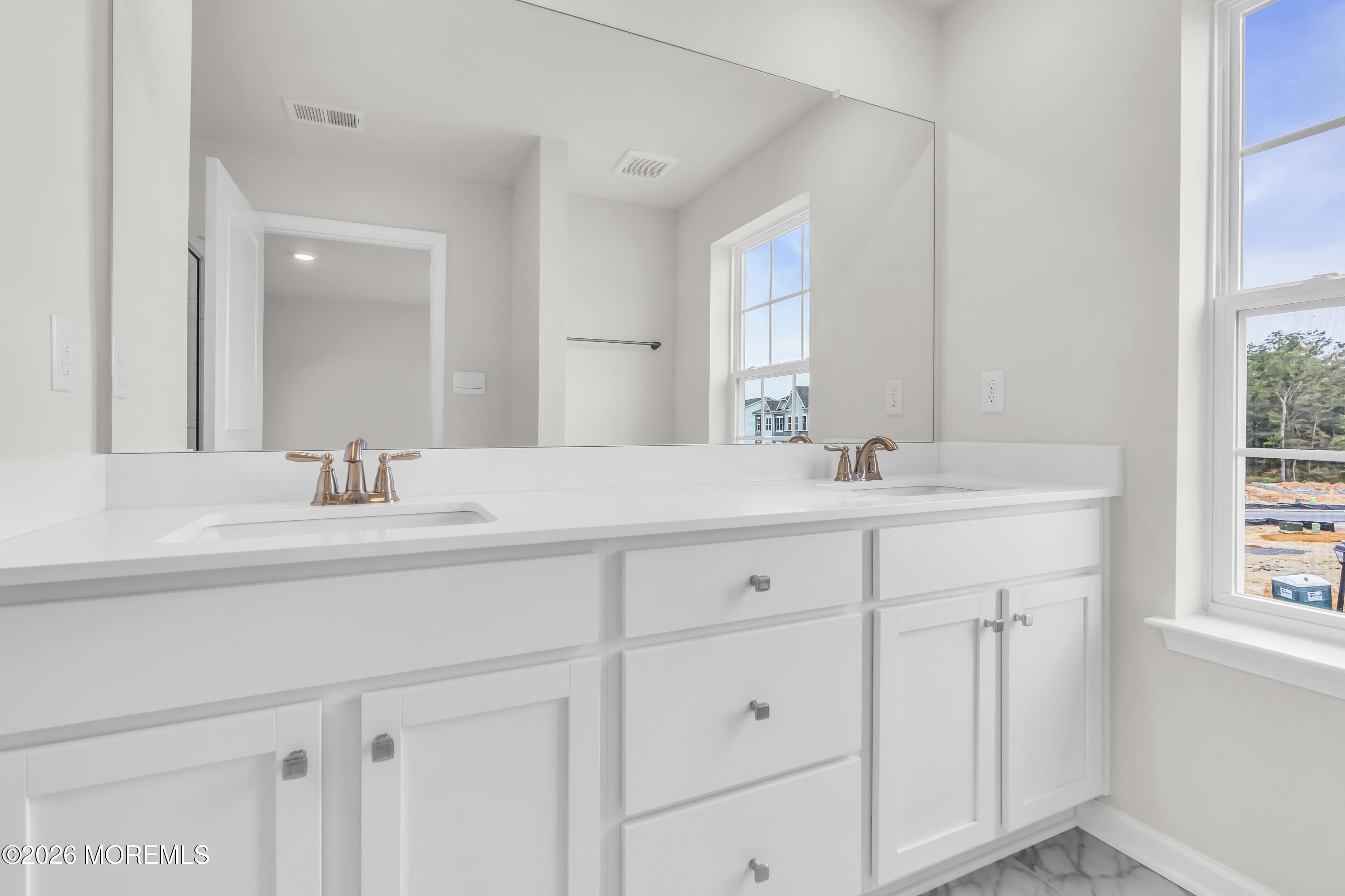 14 Forest Park Drive Waretown NJ 08758