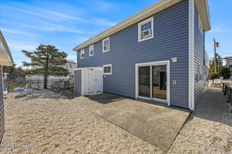 273 N 12th Street Surf City NJ 08008