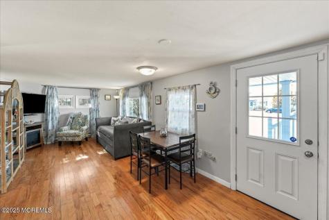 273 N 12th Street Surf City NJ 08008