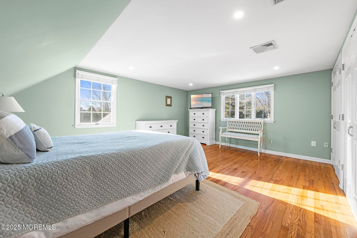 105 Park Avenue Shrewsbury Boro NJ 07702