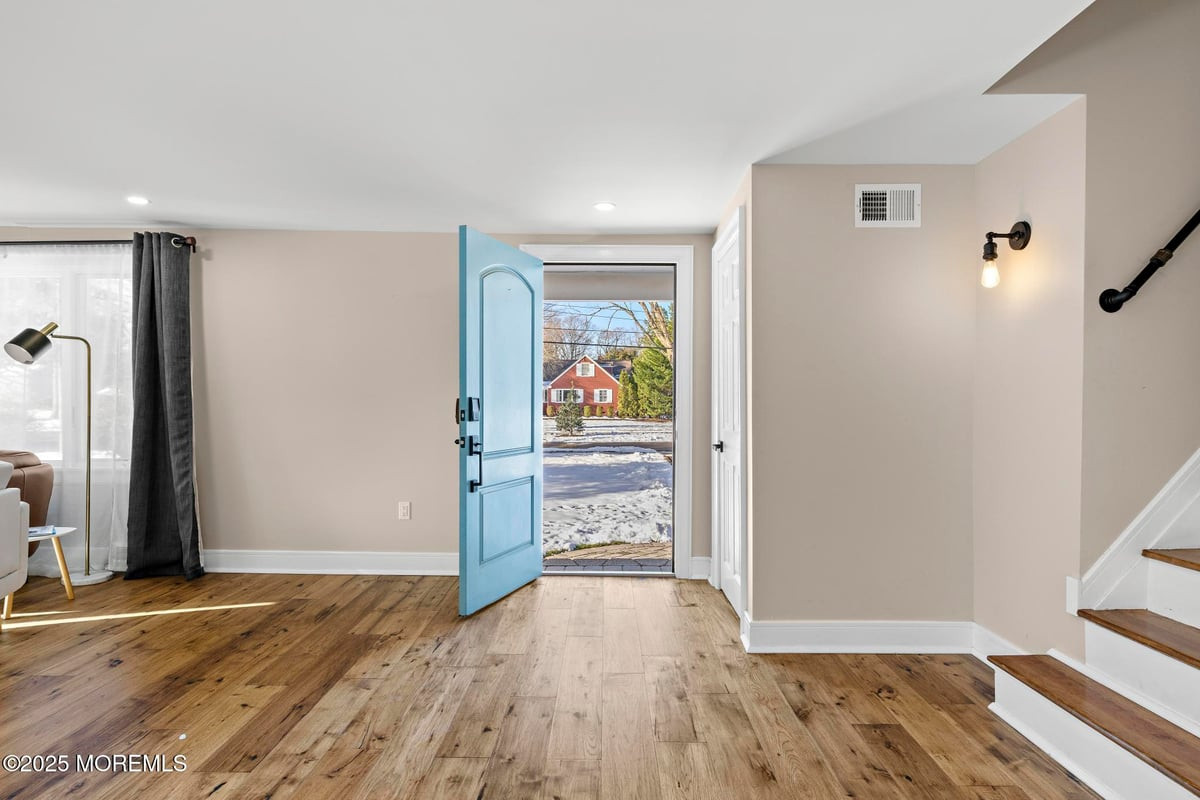 105 Park Avenue Shrewsbury Boro NJ 07702