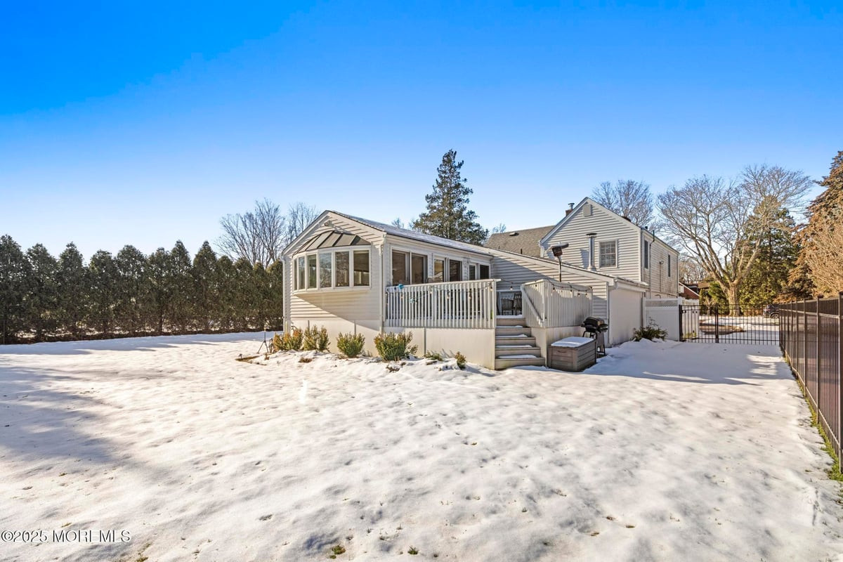 105 Park Avenue Shrewsbury Boro NJ 07702