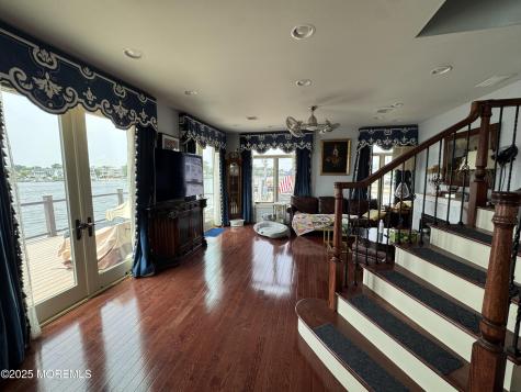 36 Beach Street Sea Bright NJ 07760