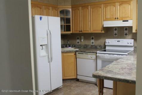 134 Amberly Drive Manalapan NJ 07726
