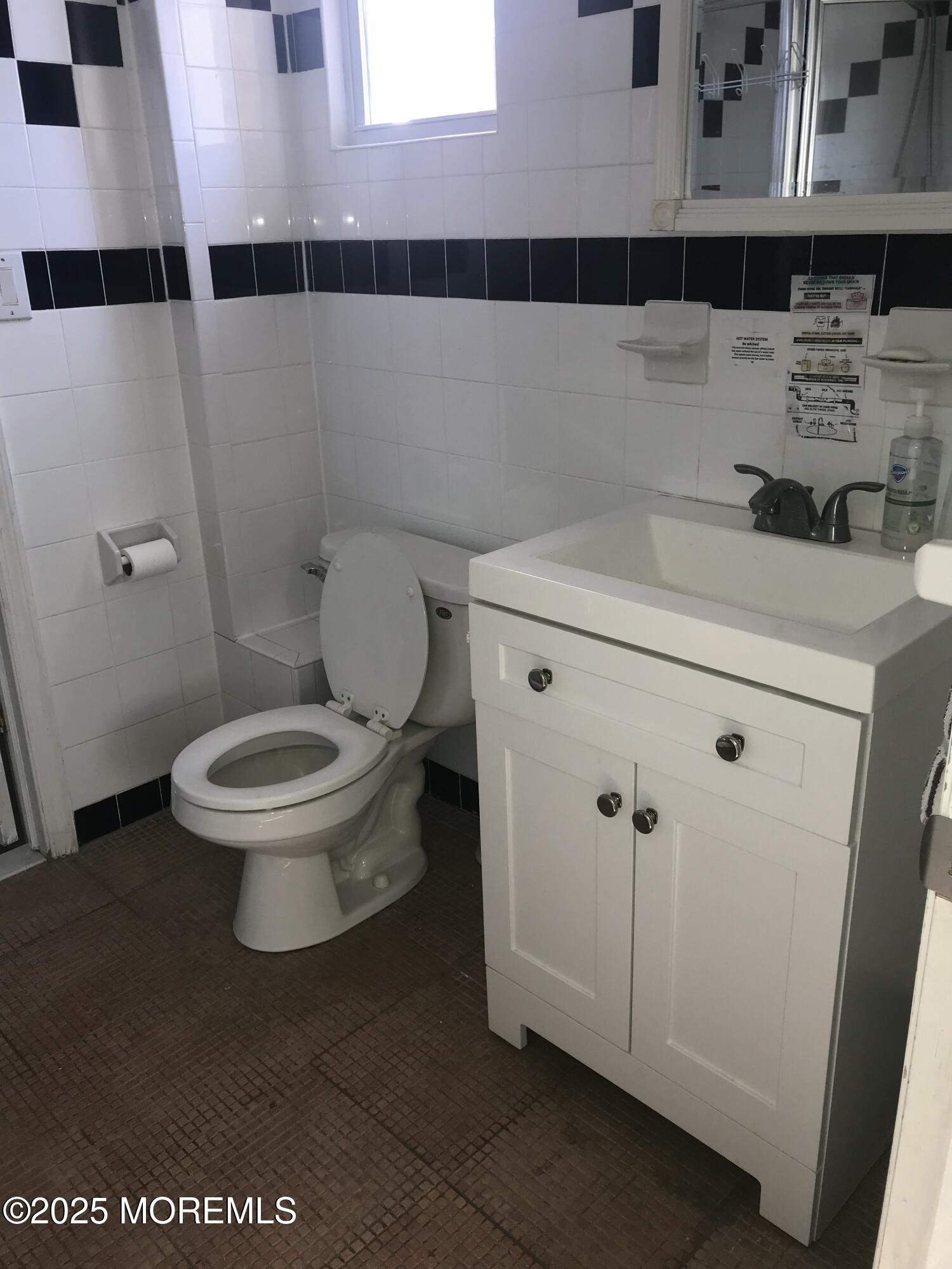 11 Lakeview Road Deal NJ 07723