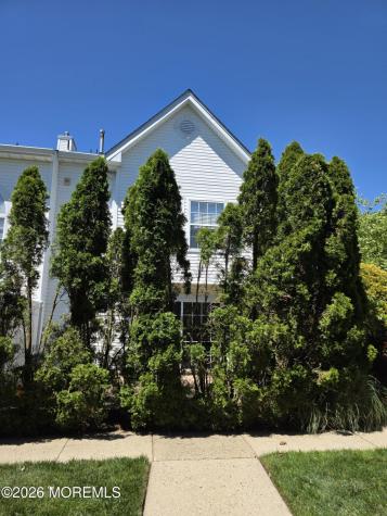 58 Madison Court Tinton Falls NJ 07712