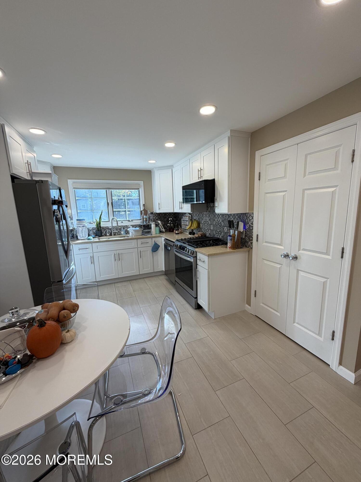 372 Lake Avenue Oakhurst NJ 07755