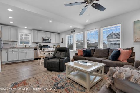 24 Virginia Avenue Lavallette NJ 08735