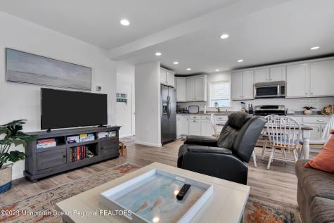 24 Virginia Avenue Lavallette NJ 08735