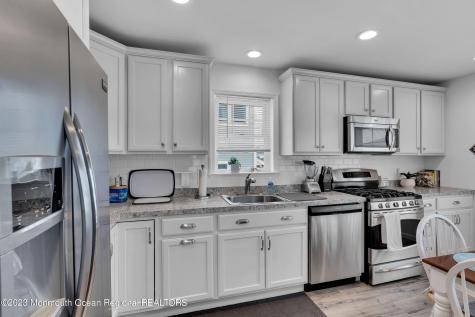 24 Virginia Avenue Lavallette NJ 08735