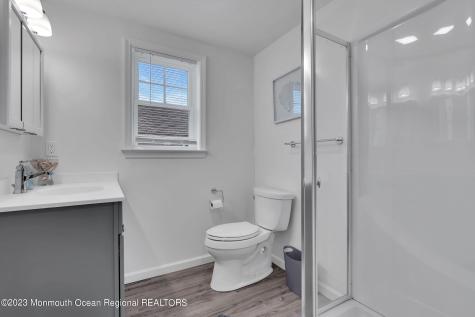 24 Virginia Avenue Lavallette NJ 08735