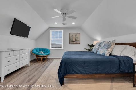 24 Virginia Avenue Lavallette NJ 08735