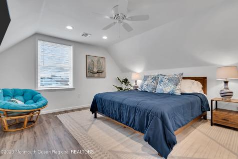 24 Virginia Avenue Lavallette NJ 08735