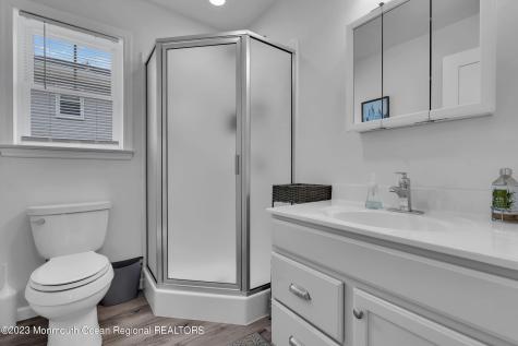 24 Virginia Avenue Lavallette NJ 08735