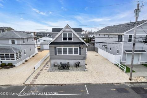 24 Virginia Avenue Lavallette NJ 08735