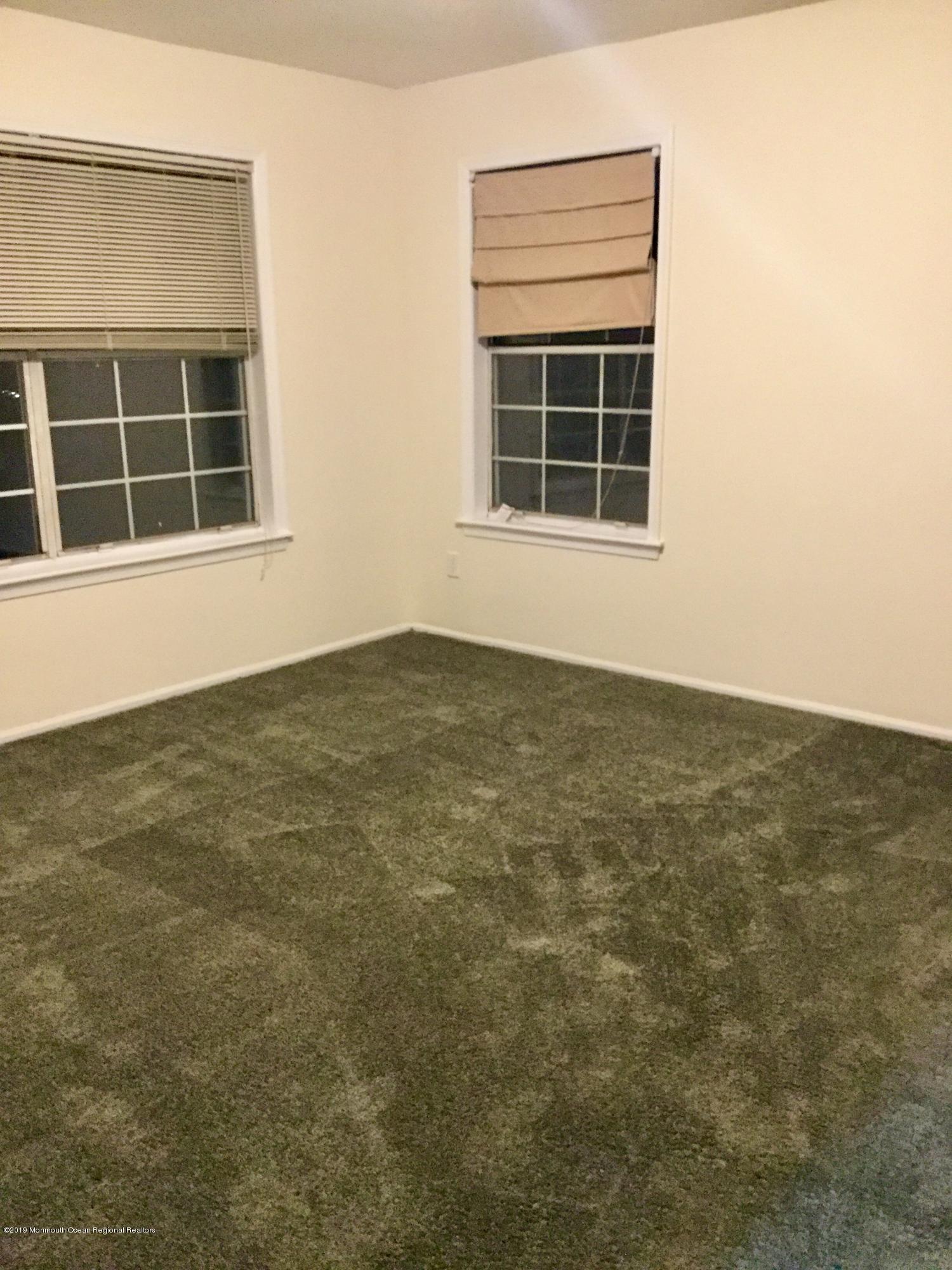 401 Yorkshire Place Morganville NJ 07751