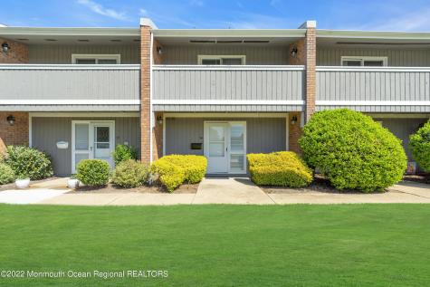 54 Linden Court Spring Lake Heights NJ 07762