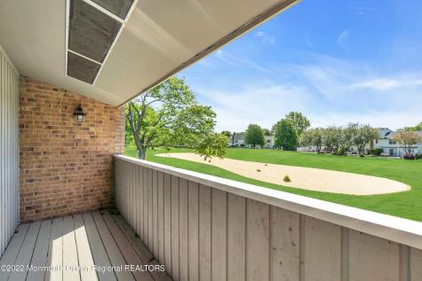 54 Linden Court Spring Lake Heights NJ 07762