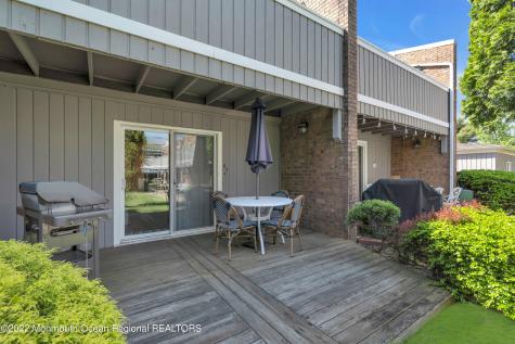 54 Linden Court Spring Lake Heights NJ 07762