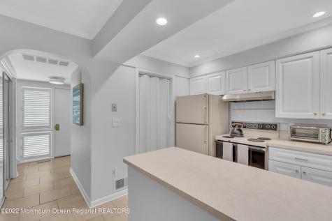 54 Linden Court Spring Lake Heights NJ 07762