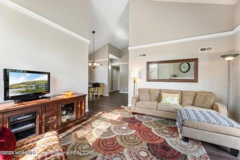 48 Rutland Lane Monroe NJ 08831